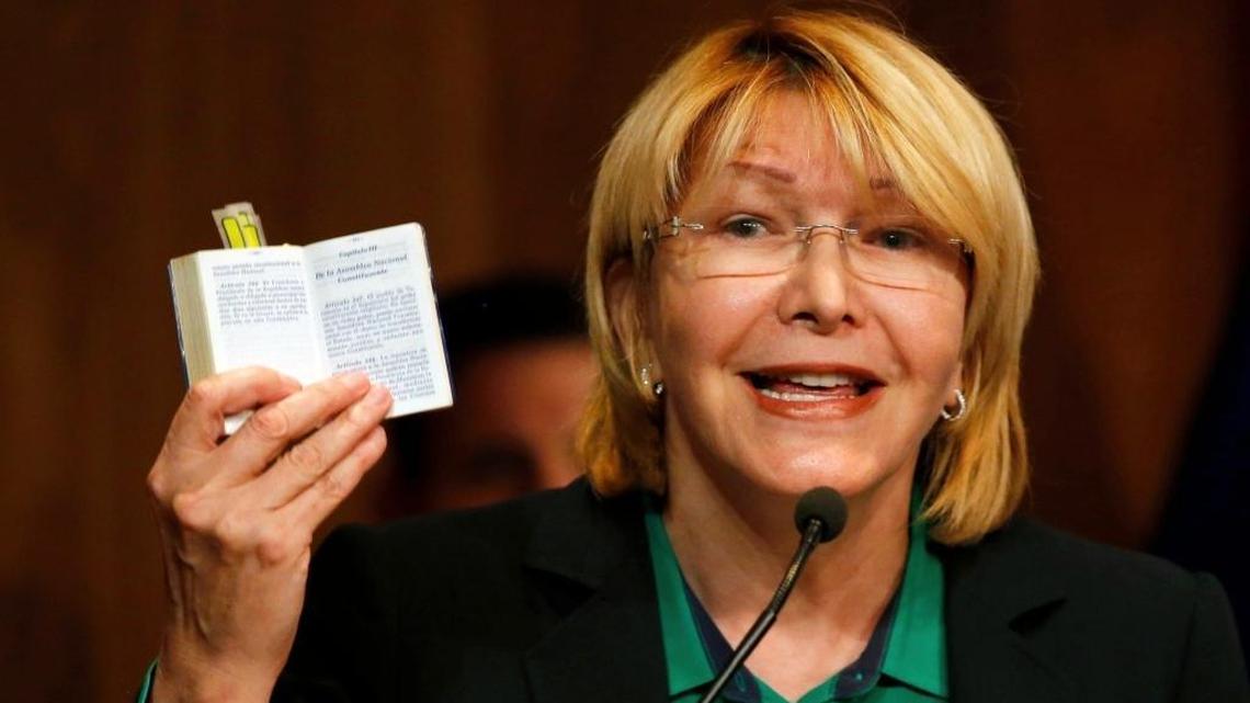 La fiscal general de Venezuela Luisa Ortega Díaz, ahora en el exilio, durante una conferencia de prensa en su oficina en Caracas en julio del 2017.