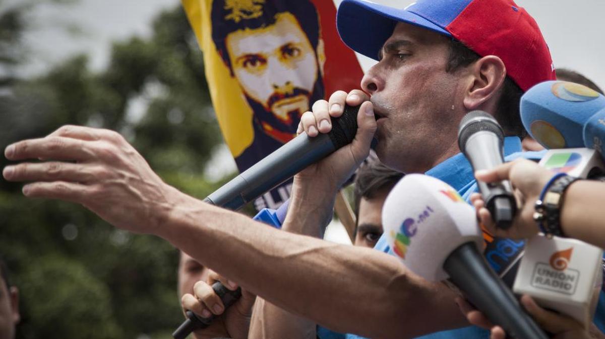 Para el dirigente opositor Henrique Capriles, que el gobierno de Maduro haya “vetado” a Vecchio es una demostración de que no quiere diálogo.