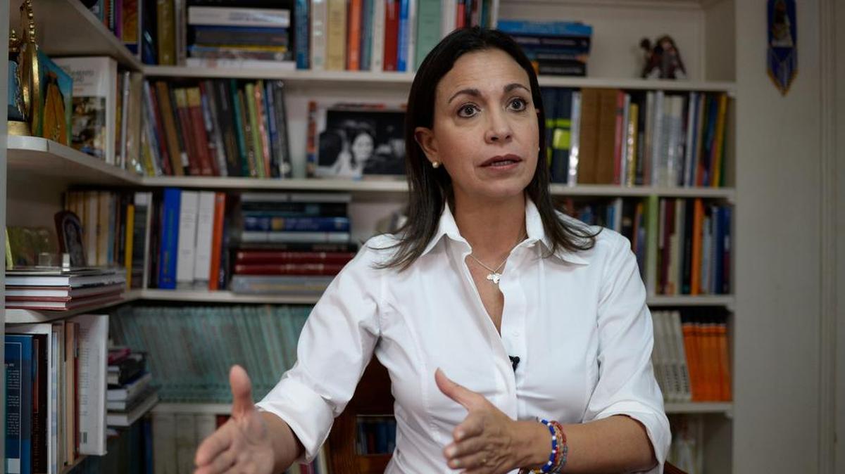 La ex congresista venezolana María Corina Machado durante una entrevista con la AFP en Caracas el 10 de agosto de 2017.