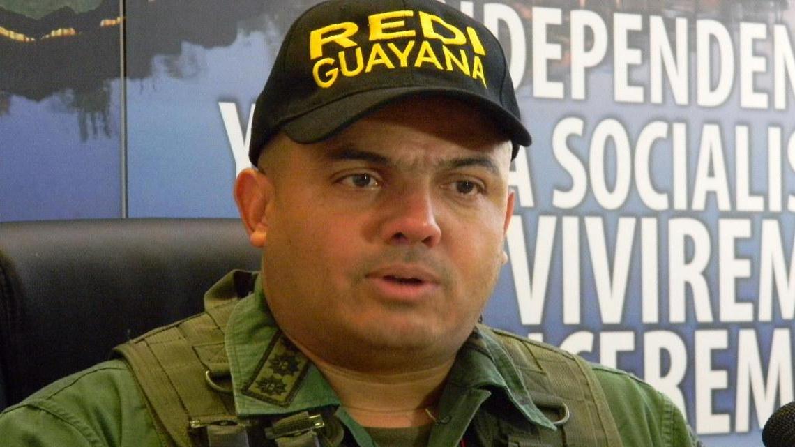 Major General Clíver Alcalá Cordones.