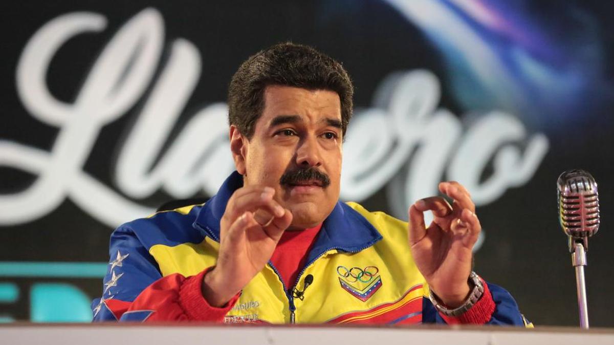 El ministro aseguró que estos medios “en muchos casos” dejan incluso de unirse a las cadenas obligatorias de radio y televisión que el presidente de Venezuela, Nicolás Maduro, realiza con frecuencia.