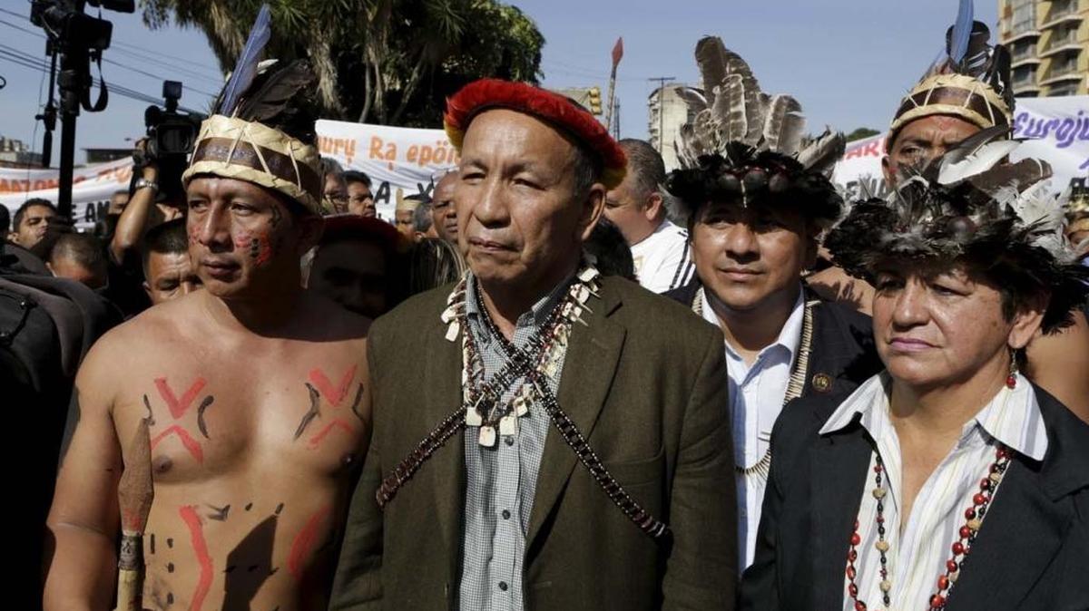 El gobernador del estado venezolano de Amazonas, el opositor Liborio Guarulla, anunció la “Gran marcha de chamanes y maracas” en su región.