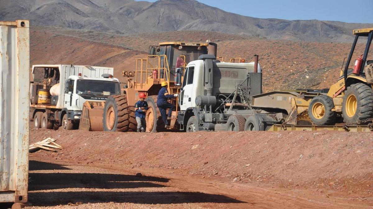 Se prometieron más de 10,000 empleos directos e indirectos para el desarrollo local con el astillero en la península de Araya, en Venezuela.