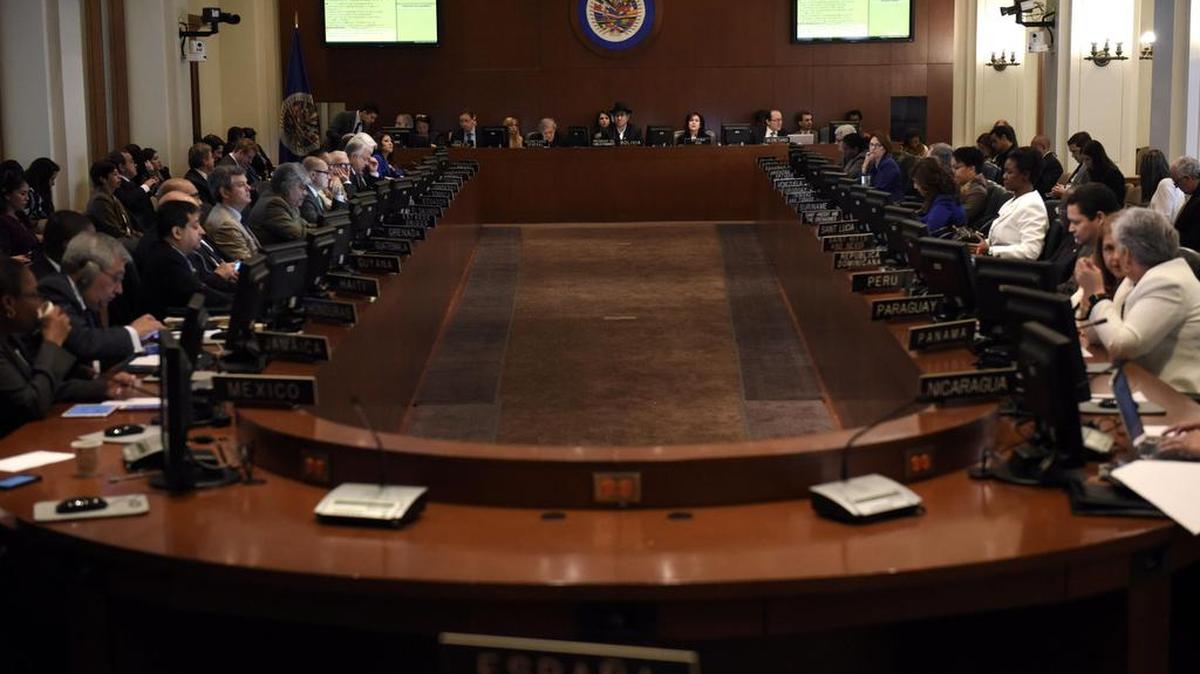Para la reunión, hay tres proyectos de declaración de distintos países sobre la situación política que vive Venezuela.