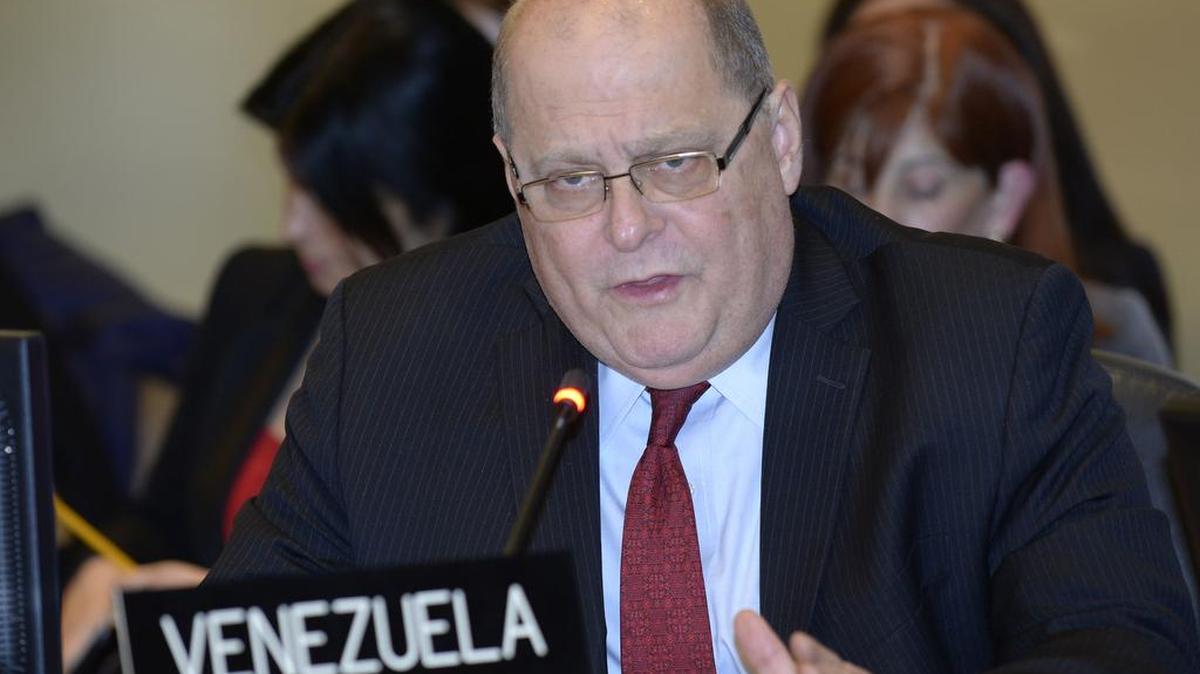 Bernardo Álvarez, embajador de Venezuela ante la OEA, el martes 1ro de diciembre.