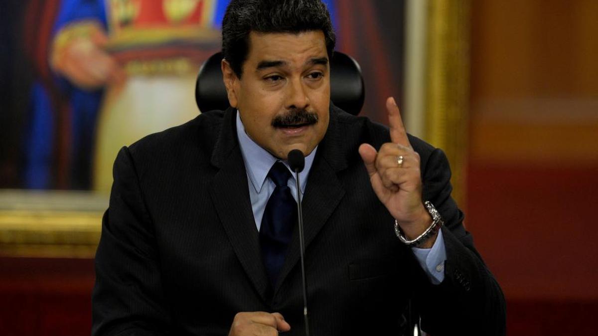 El presidente venezolano, Nicolás Maduro, habló durante una conferencia de prensa con corresponsales de medios internacionales en el Palacio Presidencial de Miraflores, en Caracas, el 18 de enero de 2017.