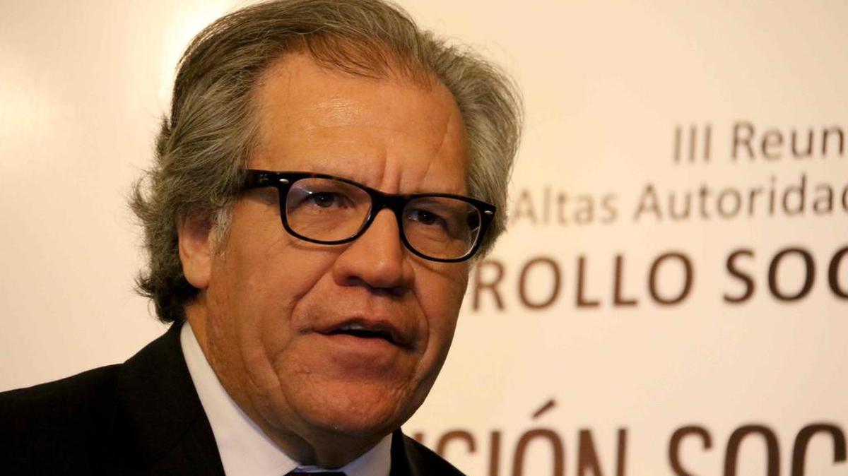 El secretario general de la Organización de Estados Americanos, Luis Almagro, participa en la inauguración de la tercera reunión de ministros y altas autoridades de desarrollo social el miércoles 13 de julio de 2016, en Asunción (Paraguay).