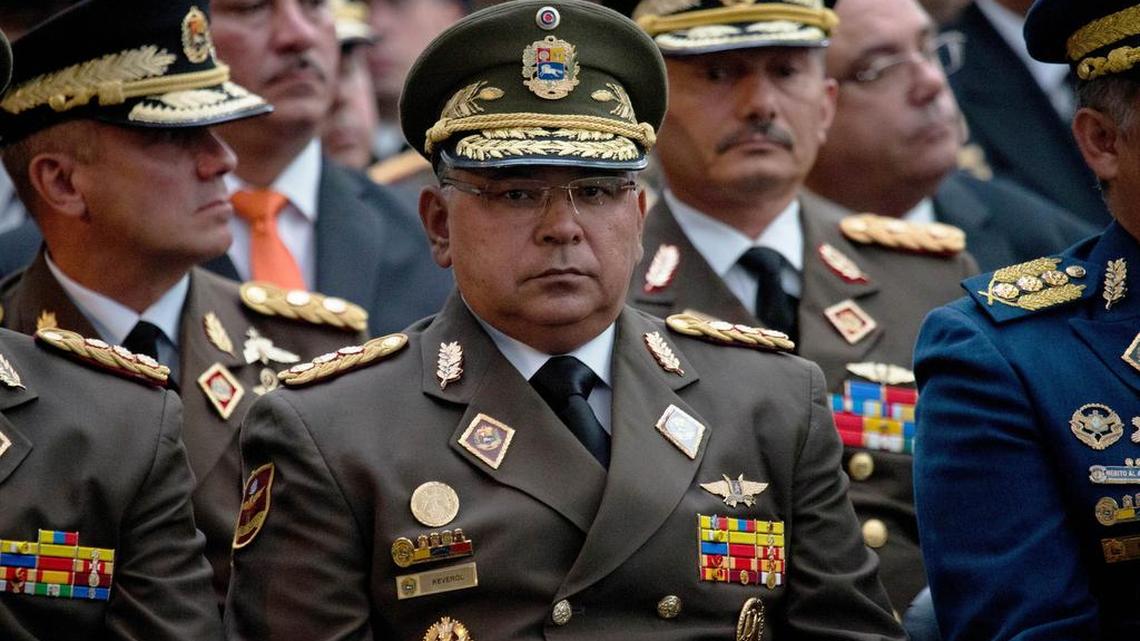 El general Néstor Reverol es el nuevo ministro de Relaciones Interiores y Justicia.