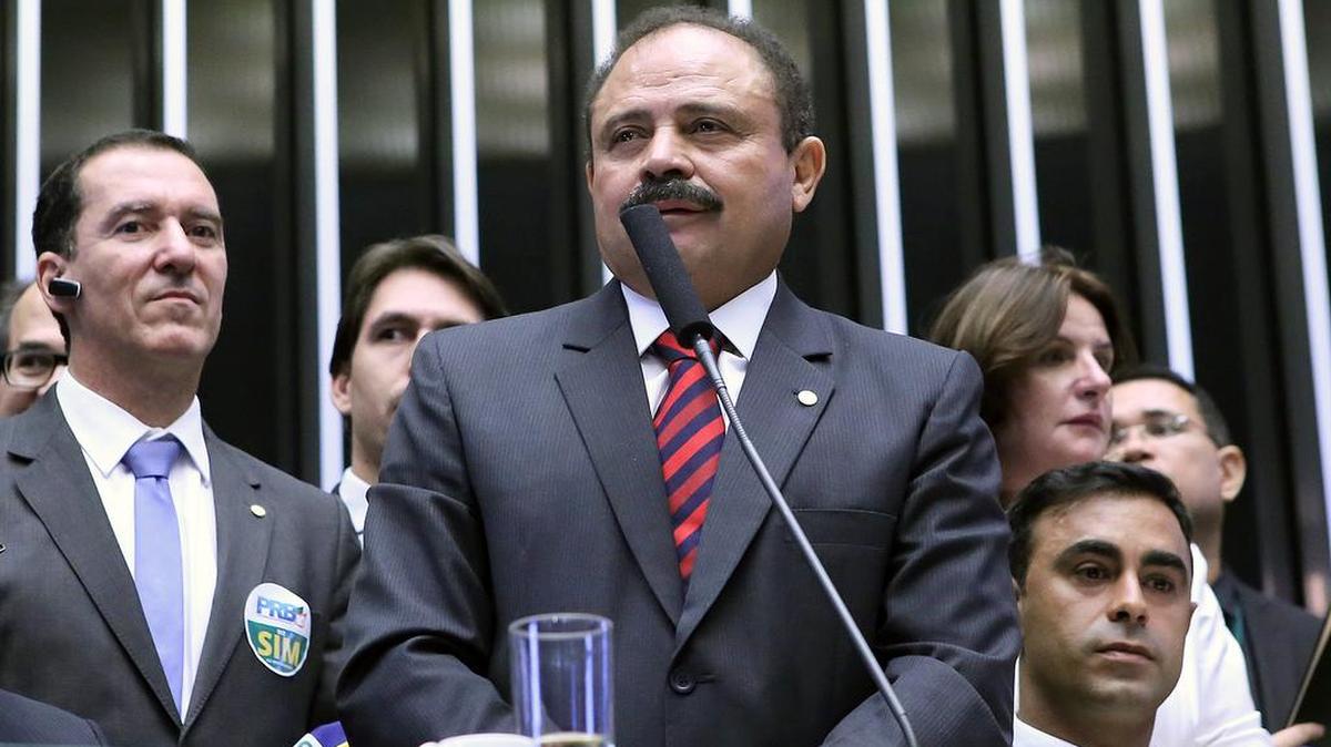 El presidente interino de la Cámara Baja de Brasil, Waldir Maranhao, que anuló este lunes el trámite de juicio a la presidenta brasileña, Dilma Rousseff.