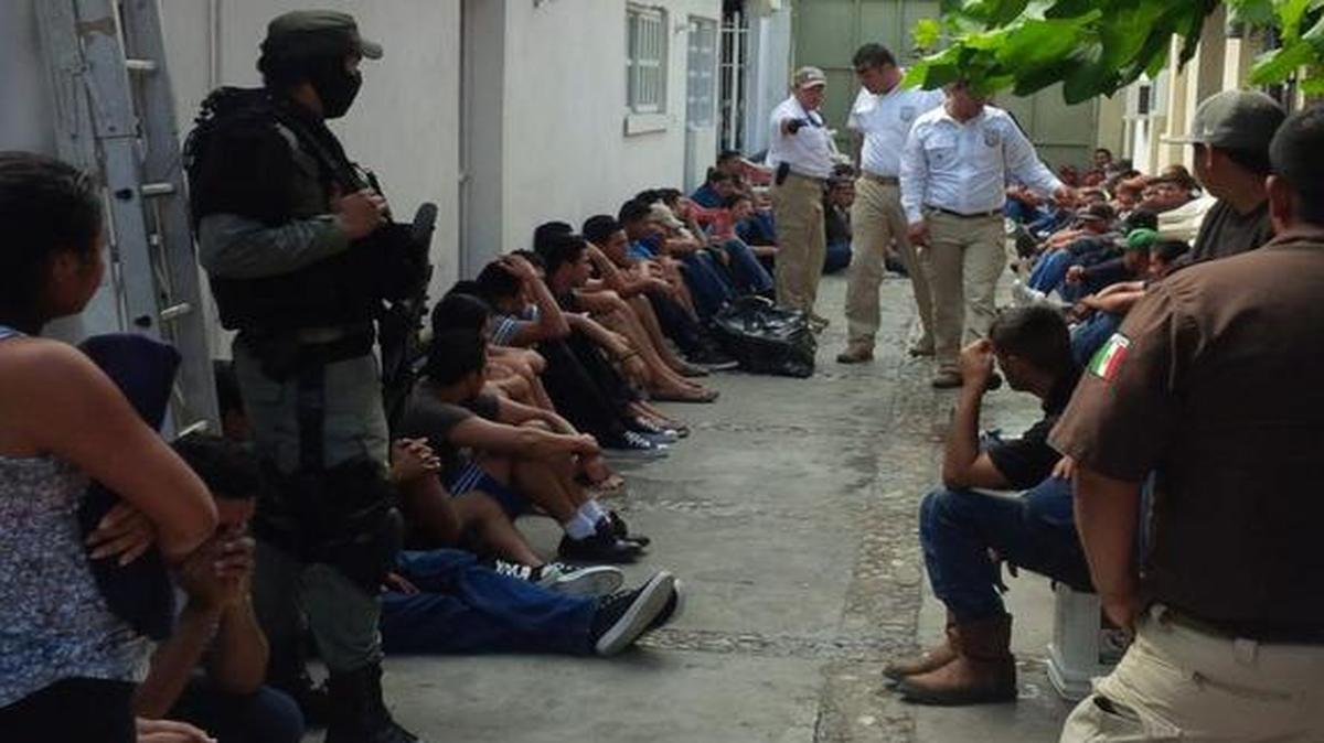 
Grupo de 91 migrantes rescatados en Piedras Negras,México.
