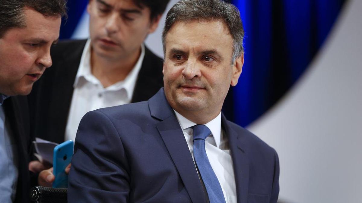 El principal líder de la oposición, senador Aécio Neves podría ser investigado por presuntos vínculos con el escándado de Petrobras.