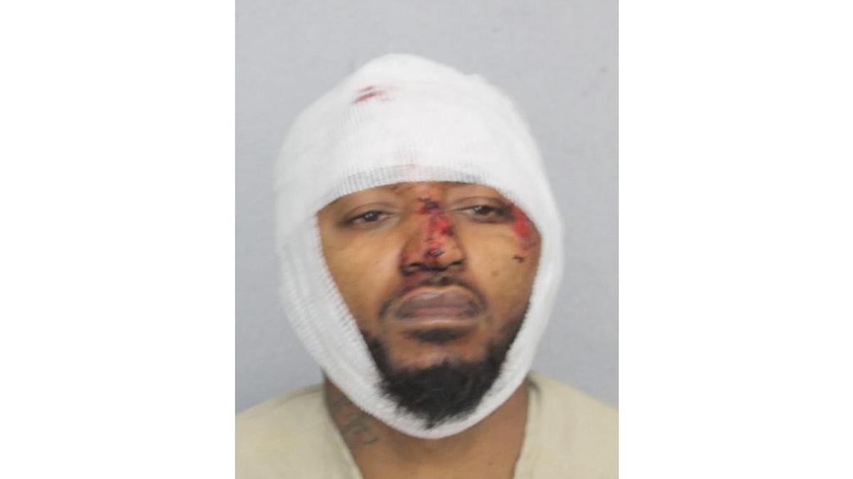 Erik Bell, de 33 años, fue detenido el domingo 7 de enero del 2018 en Hollywood, Florida.