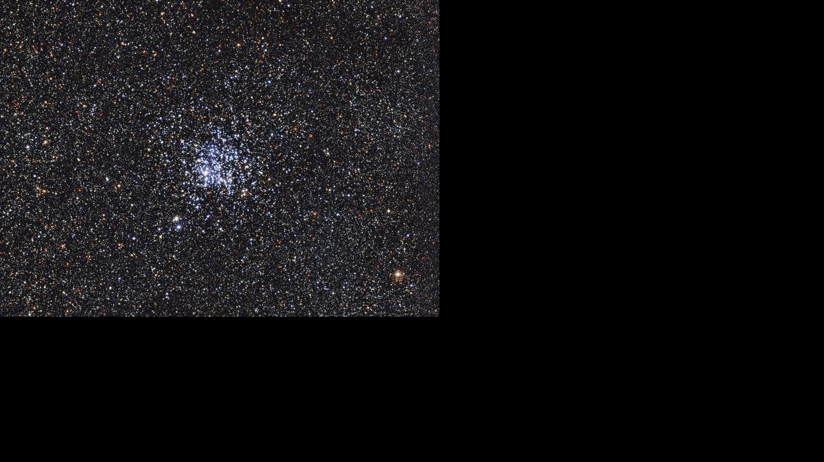 
 Fotografía sin fechar facilitada por el Observatorio Europeo Austral (ESO) hoy, miércoles 1 de octubre de 2014 que muestra una imagen tomada por el instrumento Wide Field Imager (WFI), instalado en el telescopio MPG/ESO de 2,2 metros en La Silla (Chile) del Cúmulo del Pato Salvaje, Messier 11 o NGC 6705. 
