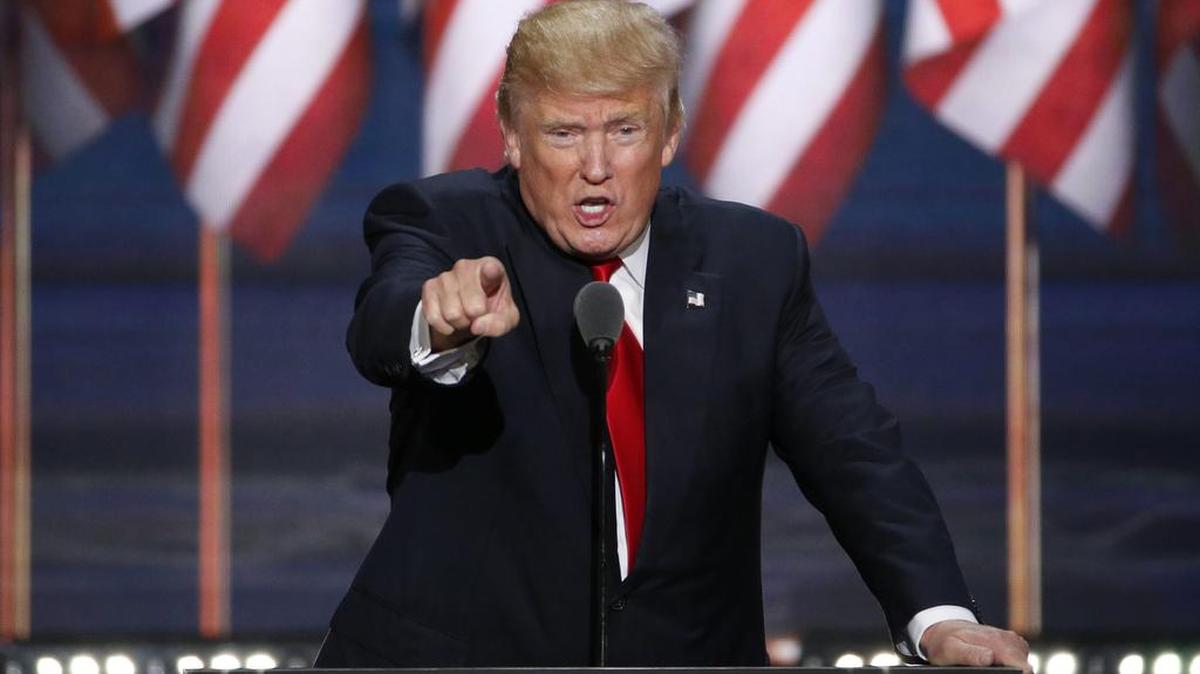 Fotografía de archivo fechada el pasado 21 de julio de 2016 que muestra al candidato republicano a la Presidencia de EEUU, Donald Trump durante un acto electoral en Cleveland, Estados Unidos.