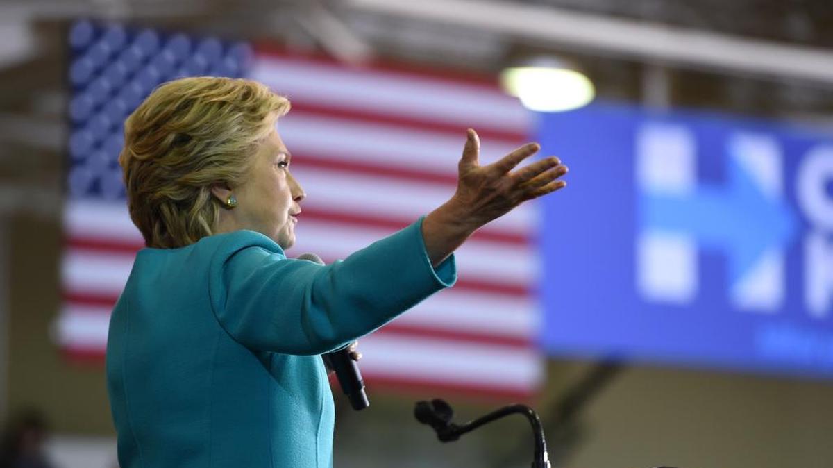 La candidata demócrata a la Casa Blanca, Hillary Clinton durante un evento en Lake Worth, Florida, el 26 de octubre de 2016.