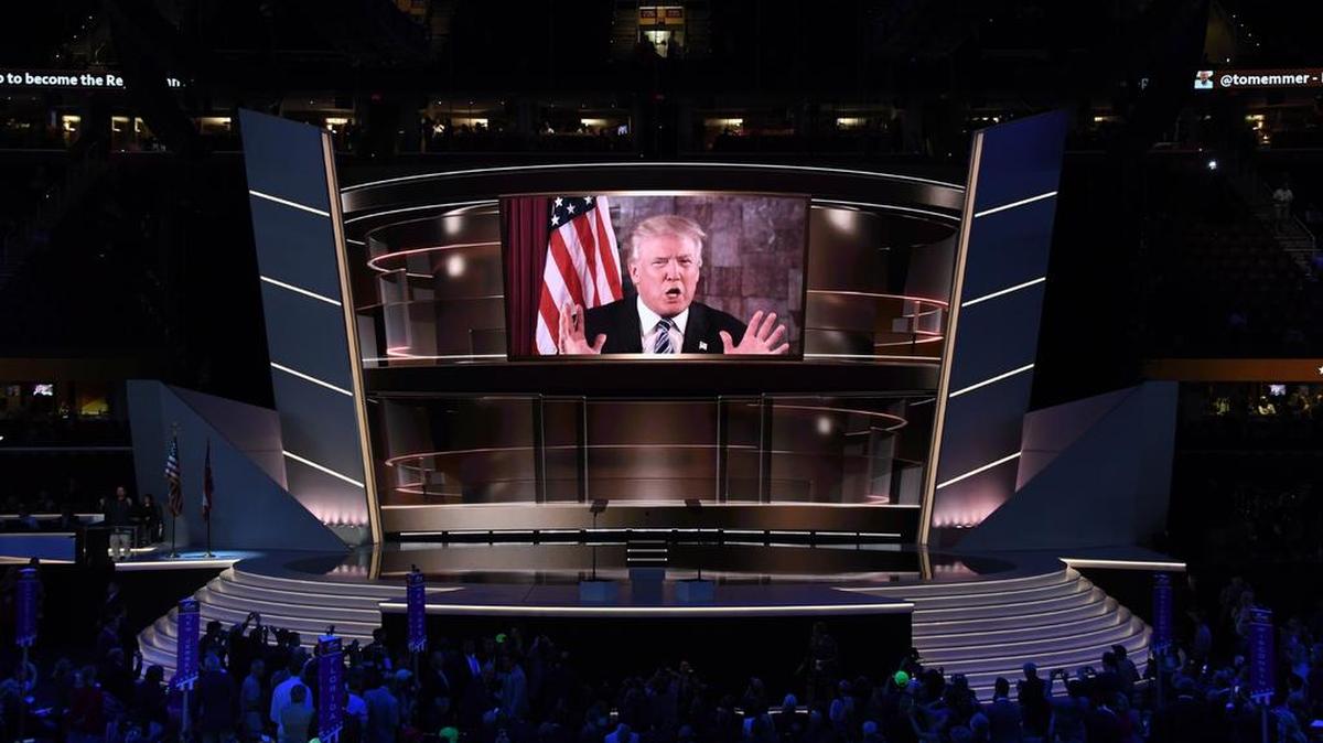 Trump encuentra en 2016 un Partido Republicano que ha dado un brusco giro a la derecha.