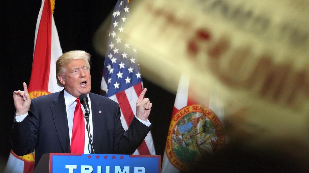 El virtual candidato republicano a la Presidencia, Donald Trump en un acto de campaña en Tampa.