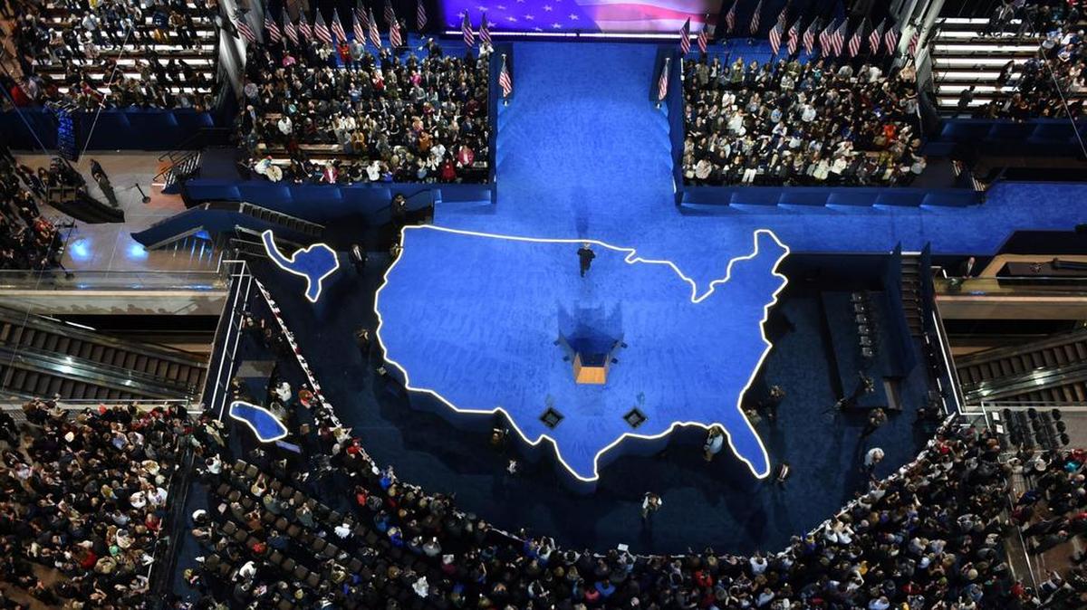 Clinton ganó el voto de las minorías por 54 puntos porcentuales