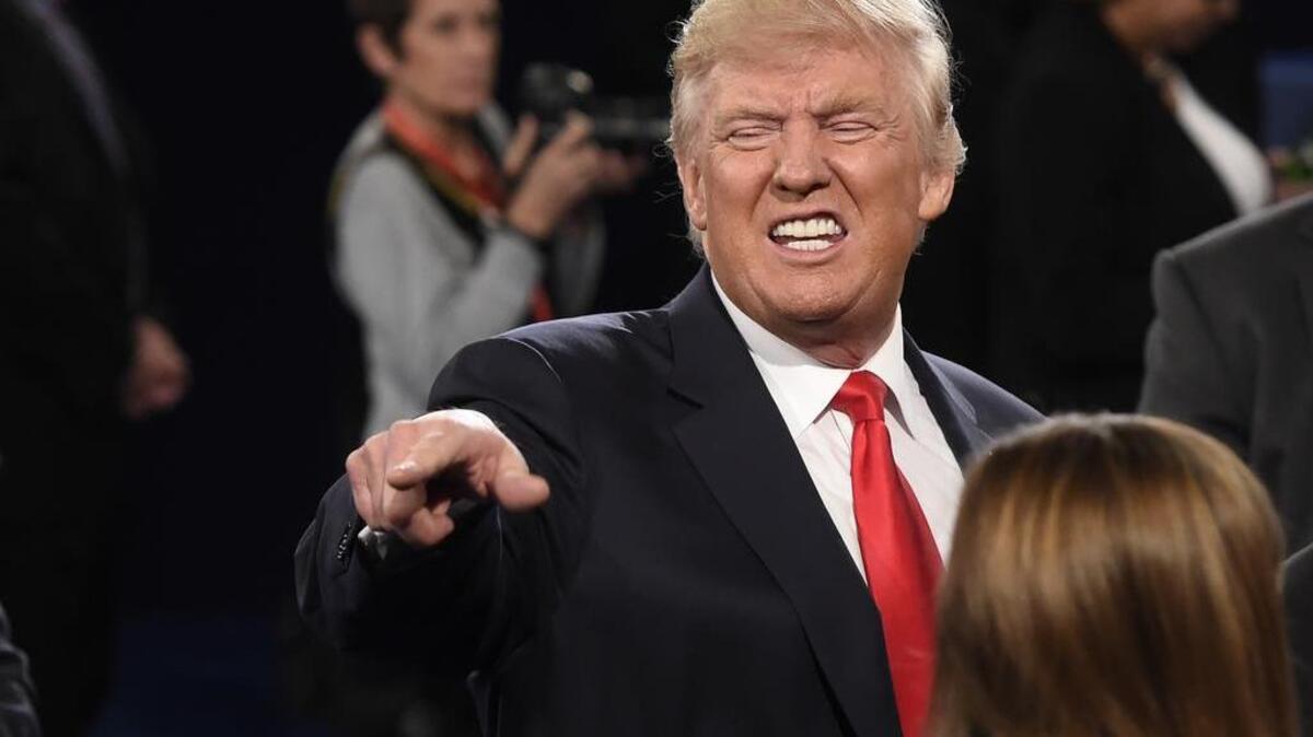 El candidato republicano Donald Trump durante el segundo debate en St. Louis, Missouri el 9 de octubre de 2016.