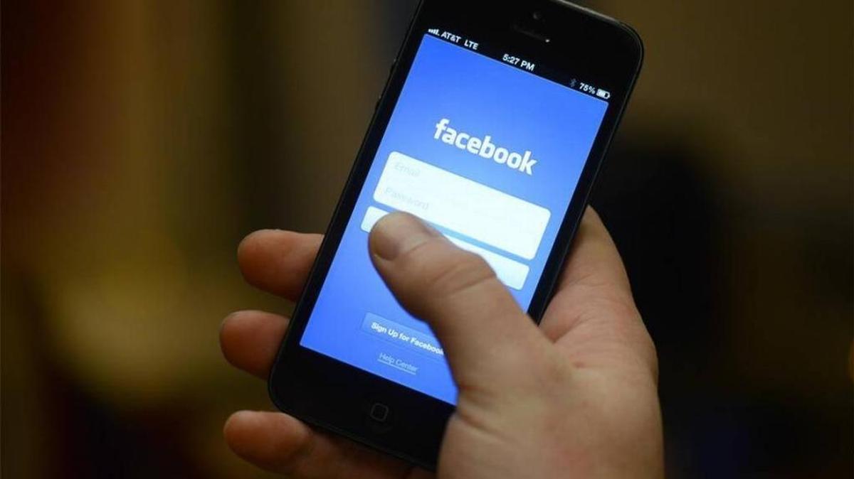 Facebook trabaja con el gobierno australiano para detener la propagación de imágenes de desnudos, o la llamada “pornografía de venganza”.
