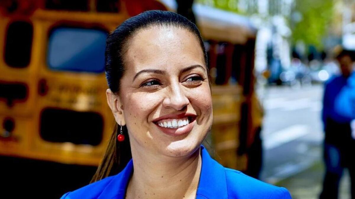Fotografía cedida por la campaña electoral de la demócrata Catalina Cruz, que acaba de convertirse en la primera “dreamer” (soñadora) en entrar en la Asamblea Legislativa del estado de Nueva York.