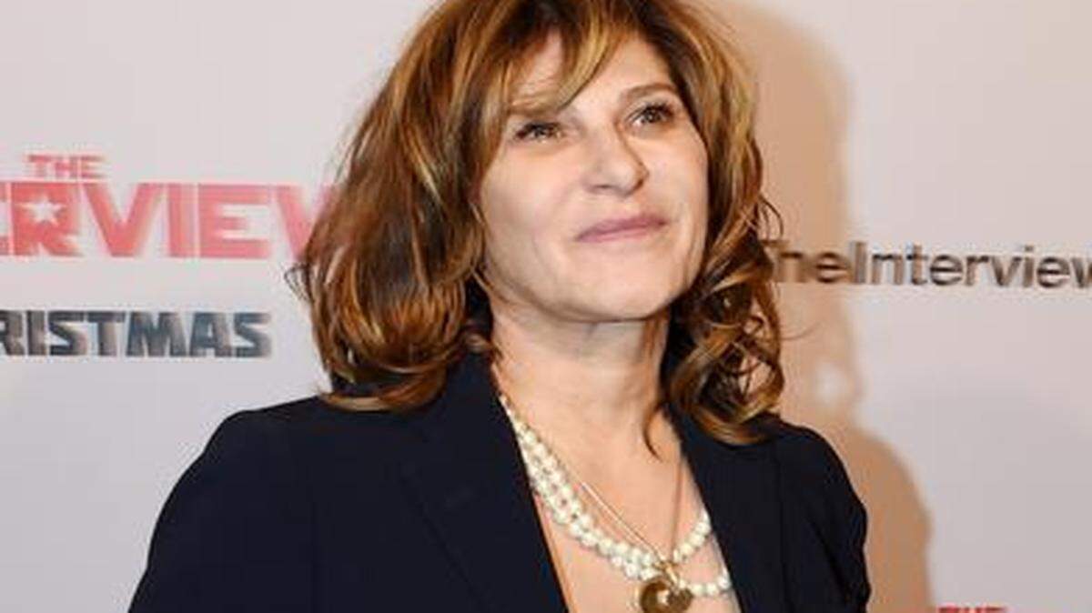 
Sony Pictures Entertainment (SPE) anunció el jueves el cese de Amy Pascal, ejecutiva al frente del negocio cinematográfico del estudio. 

