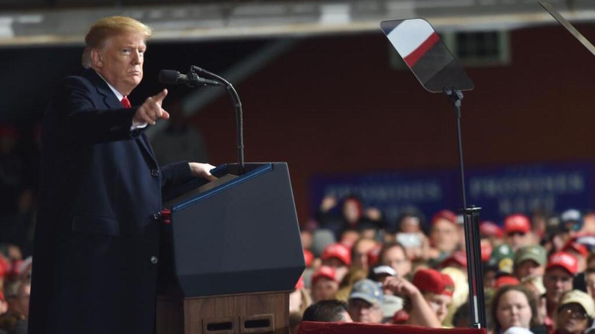 El presidente Donald Trump en un discurso este sábado en Lebanon, Ohio.