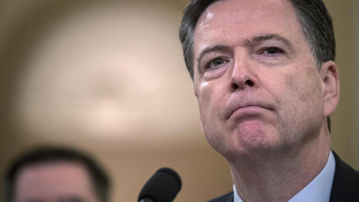 El director del FBI, James Comey testifica en el Comité sobre Inteligencia en el Capitolio, Washington, Estados Unidos el 20 de marzo de 2017.