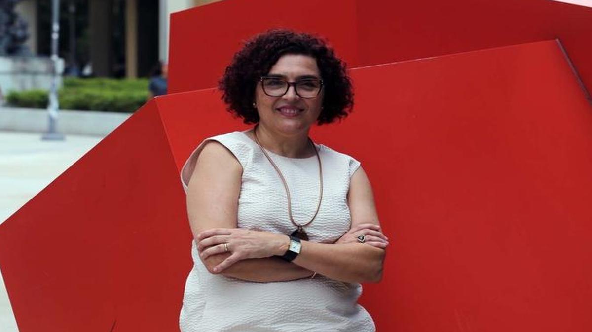 Aurora Morcillo, profesora de historia de la Universidad Internacional de la Florida (FIU), en el campus de la institución.
