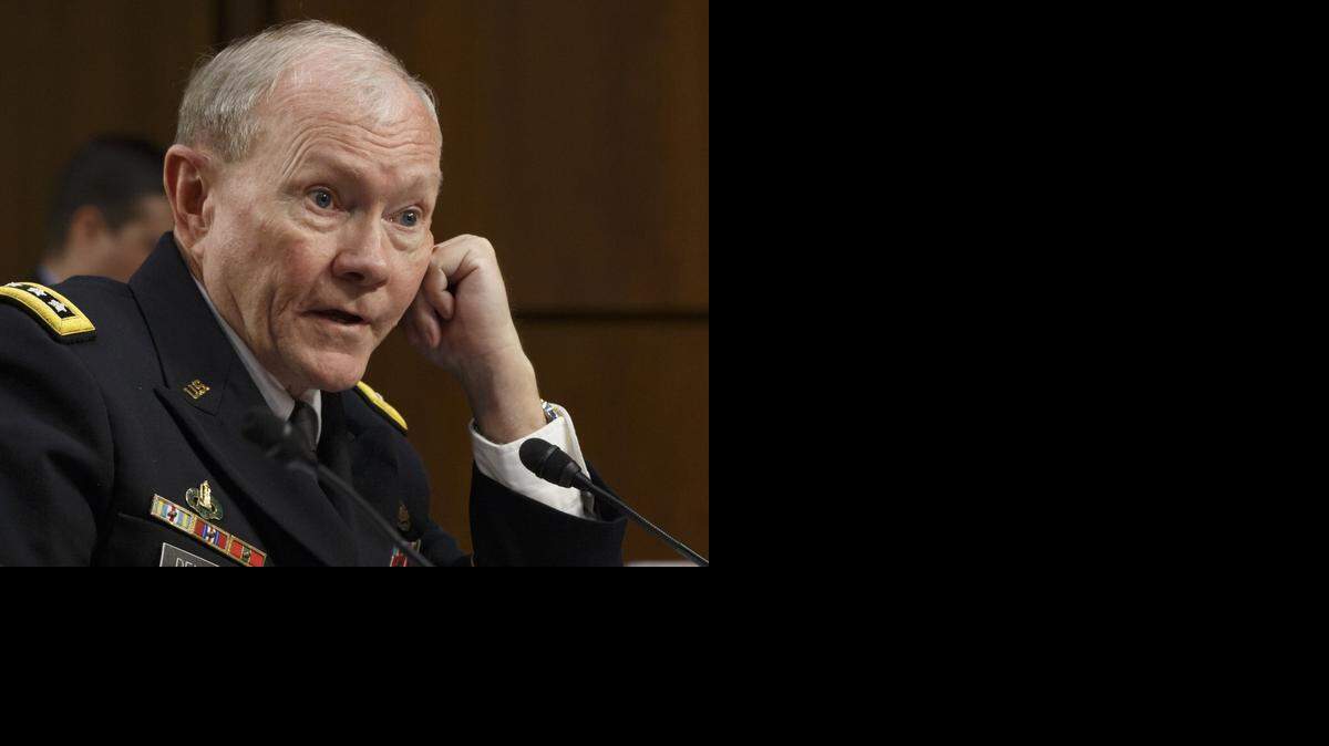 
El general Martin Dempsey, jefe del Estado Mayor Conjunto, declaró al Congreso que recomendaría enviar soldados en tierra si la estrategia inicial de Obama fracasa. 
