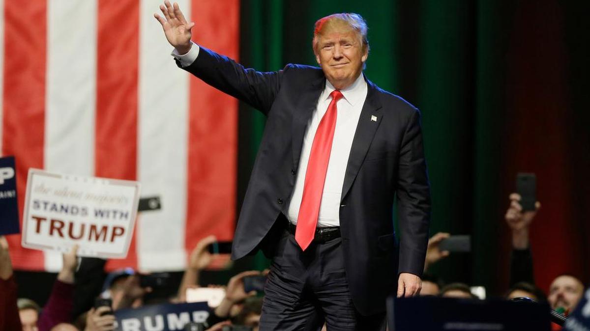 El magnate Donald Trump ha ampliado su ventaja en la carrera por la nominación presidencial republicana y saca más de 20 puntos a su principal rival, el senador Ted Cruz.