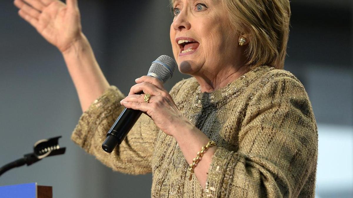 La precandidata demócrata Hillary Clinton durante un acto de campaña el fin de semana en Los Angeles, California.