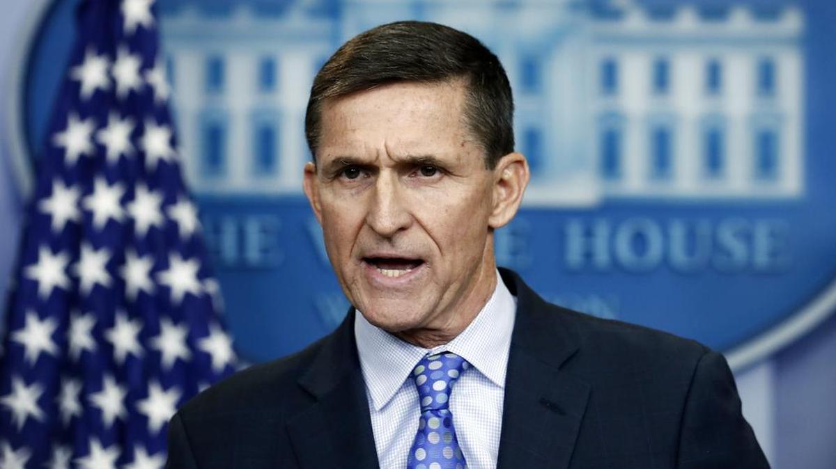 En esta foto de archivo del 1 de febrero de 2017, el entonces Asesor de Seguridad Nacional, Michael Flynn, habla durante una rueda de prensa en la Casa Blanca, en Washington.