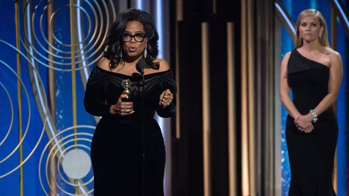 Oprah Winfrey aceptando el premio Cecil B. DeMille por su destacada contribución al campo del entretenimiento, el 7 de enero del 2018.