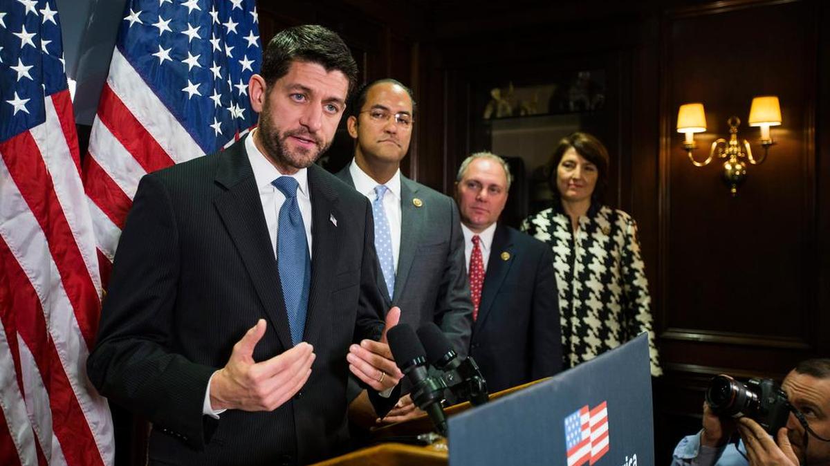Ryan criticó la postura del aspirante presidencial republicano Donald Trump, quien reiteró el martes su propuesta de prohibir la entrada a EEUU a todos los musulmanes.
