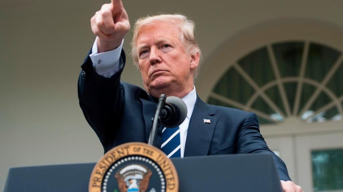 Los programas de ahorros para la jubilación en Estados Unidos conocidos como 401(k) no se verán alterados en la reforma fiscal que está siendo debatida en el Congreso, prometió el lunes 23 de octubre de 2017 el presidente Donald Trump.