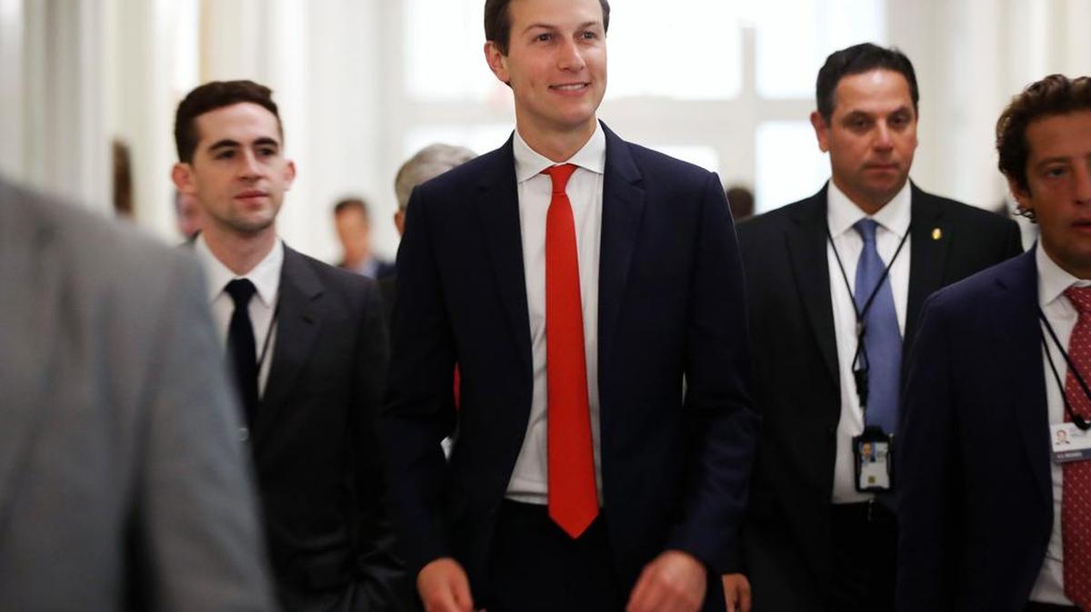 El asesor de la Casa Blanca, Jared Kushner, llega al Departamento del Tesoro en Washington, el 19 de julio del 2017.