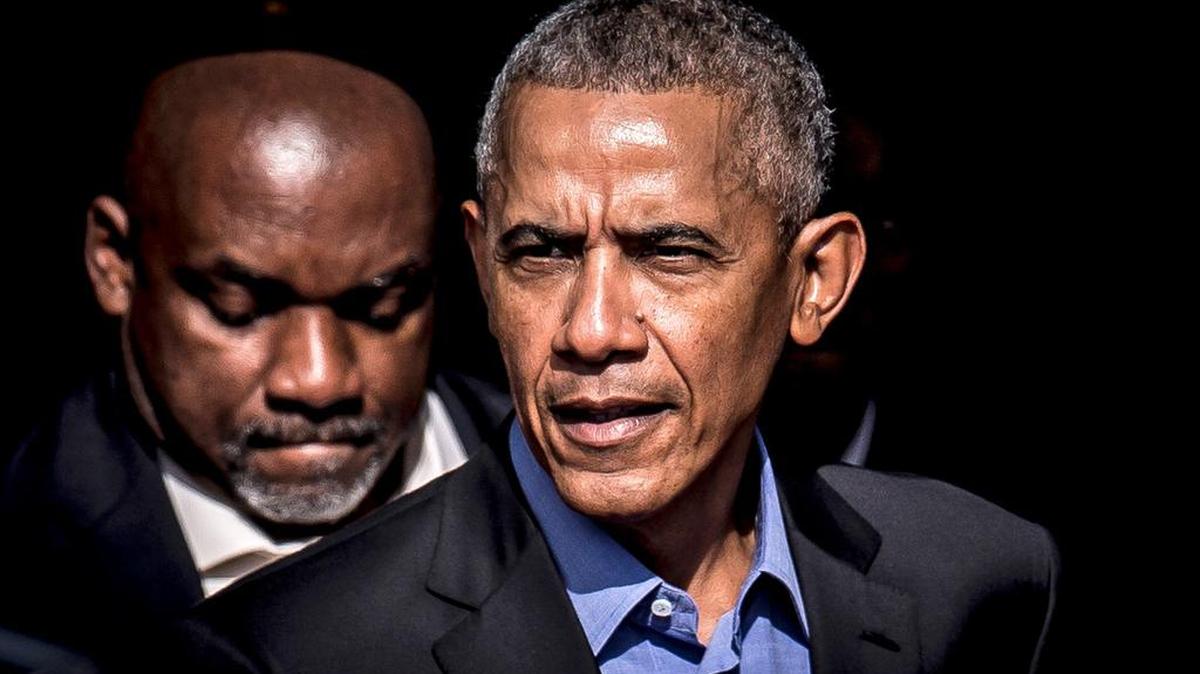 El ex presidente de Estados Unidos Barack Obama se marcha tras asistir al evento “A Conversation with President Barack Obama” (Lit. “Una conversación con el presidente Barack Obama”) en el campus de la Universidad del Sur de Dinamarca (SDU), en la ciudad de Kolding (Dinamarca) el 28 de septiembre de 2018.