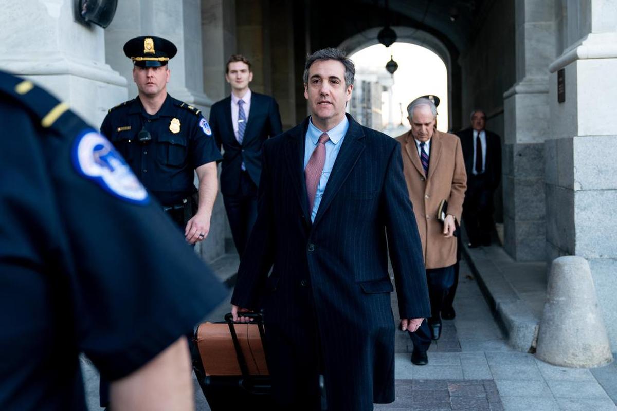 Michael Cohen, ex abogado personal del entonces presidente Donald Trump, sale del Capitolio después de una audiencia a puertas cerradas con el Comité de Inteligencia del Congreso en Washington, D.C., el 6 de marzo del 2019.