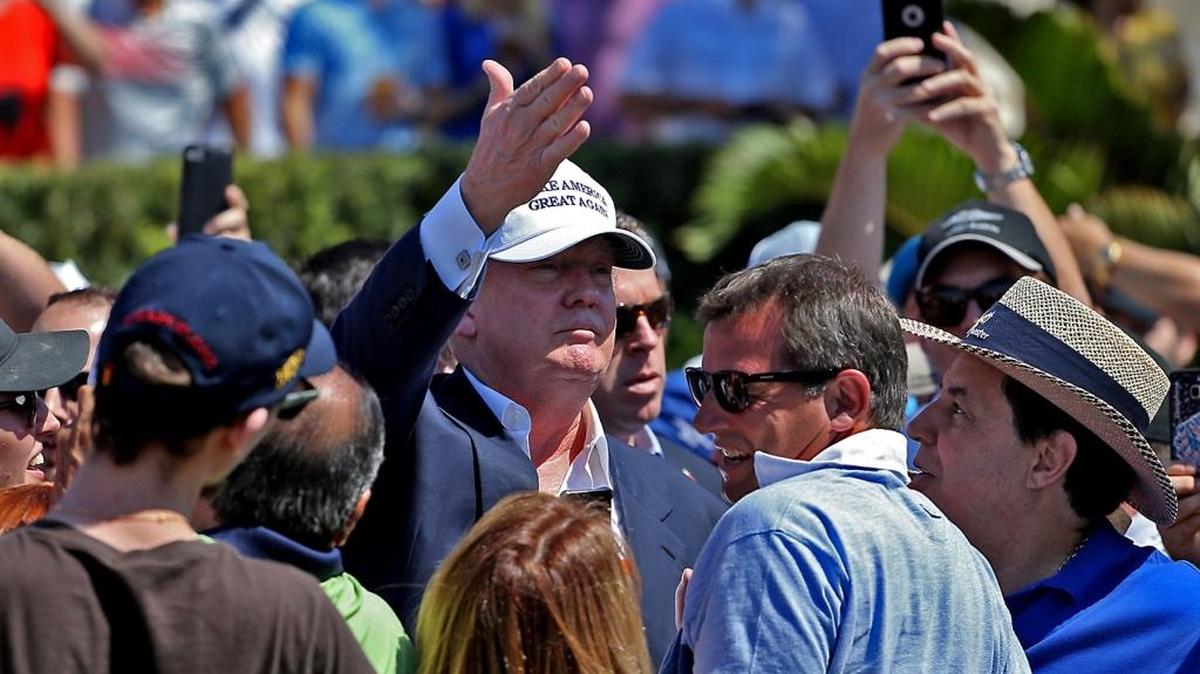 El magnate, que lidera la carrera por la nominación en el Partido Republicano de cara a los comicios presidenciales, volvió a sugerirle a Marco Rubio que renuncie a la contienda electoral.
