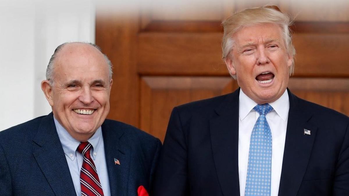 “Perdonarse a sí mismo sería impensable y probablemente daría lugar a una impugnación inmediata”, declaró Giuliani.