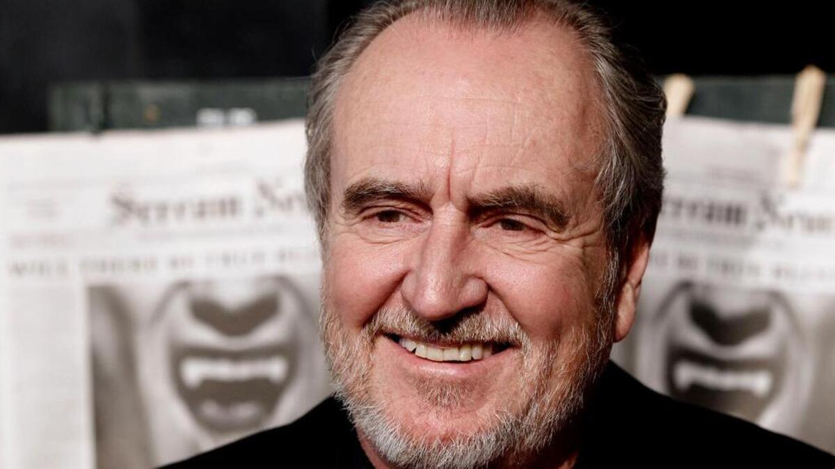 
El director estadounidense Wes Craven, maestro del cine de terror con películas como Scream y Nightmare on Elm Street, falleció el domingo a los 76 años en Los Ángeles. Foto de archivo
