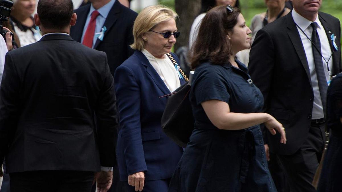 La candidata demócrata Hillary Clinton, el domingo por la mañana durante un evento conmemorativo por el atentado terrorista del 11 de septiembre, en Nueva York.