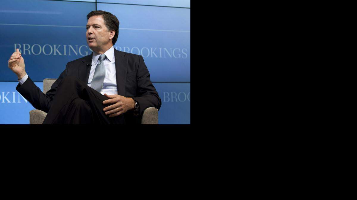 
El director del FBI, James Comey, pidió este jueves que se le otorgue más poder a la policía en materia de vigilancia de las nuevas tecnologías.
