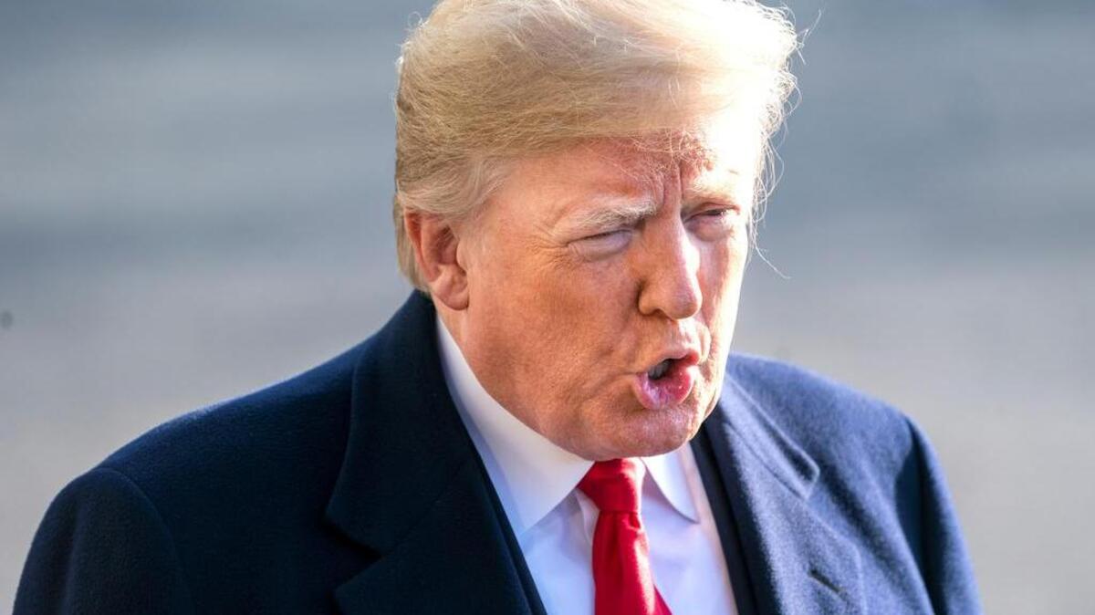 El presidente de los Estados Unidos, Donald J. Trump, anuncia la nominación para fiscal general de William Barr durante una comparecencia ante los medios de comunicación a las afueras de la Casa Blanca en Washington, Estados Unidos, el 7 de diciembre de 2018.