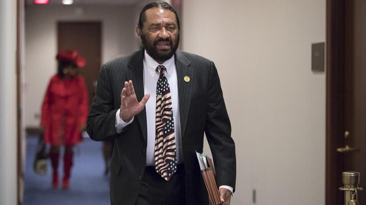 Al Green, congresista demócrata de Texas llega a una reunión en el Capitolio el 29 de noviembre del 2017.