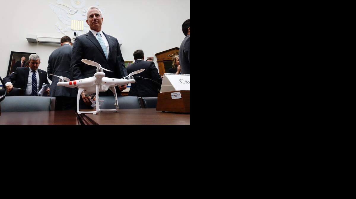 <cutline_leadin>Lee Moak</cutline_leadin>, presidente de la Air Line Pilots Association (Alpa), realizó la advertencia durante una comparecencia en la Cámara de Representantes.