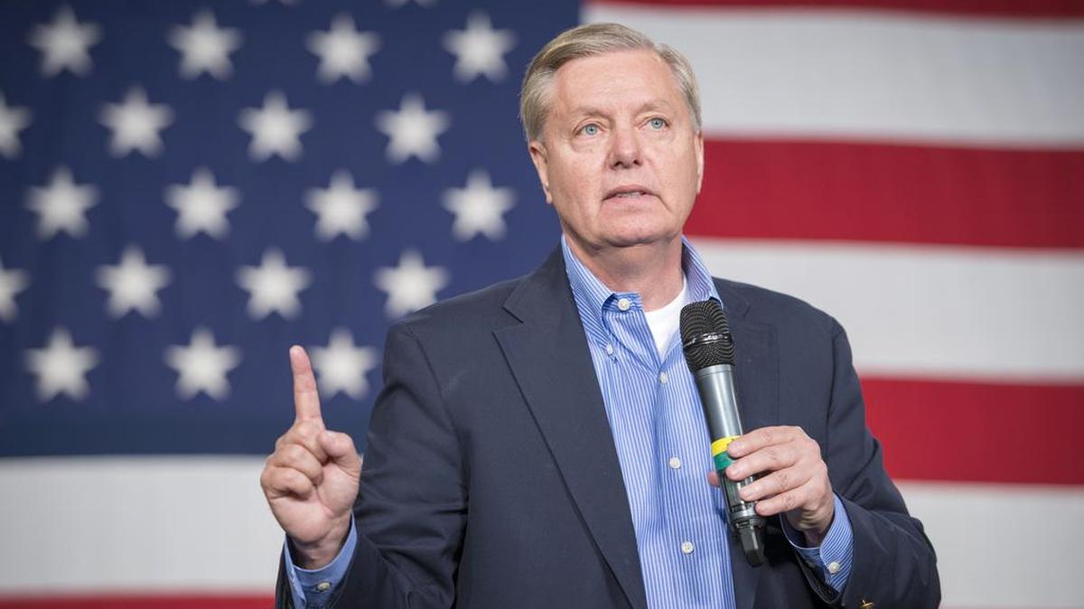 Senador Lindsey Graham.