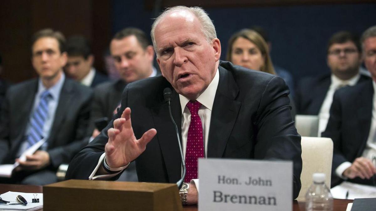 John Brennan testifica en una audiencia del Comité de Inteligencia de la Cámara en Washington el 23 de mayo de 2017. 