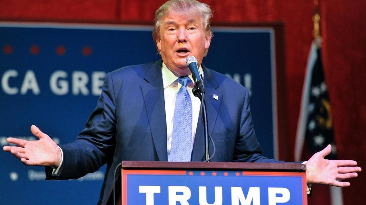 
El precandidato presidencial republicano Donald Trump en un mitin de campaña en North Atlanta Trade Center, el sábado 10 de octubre, en Norcross, Georgia.
